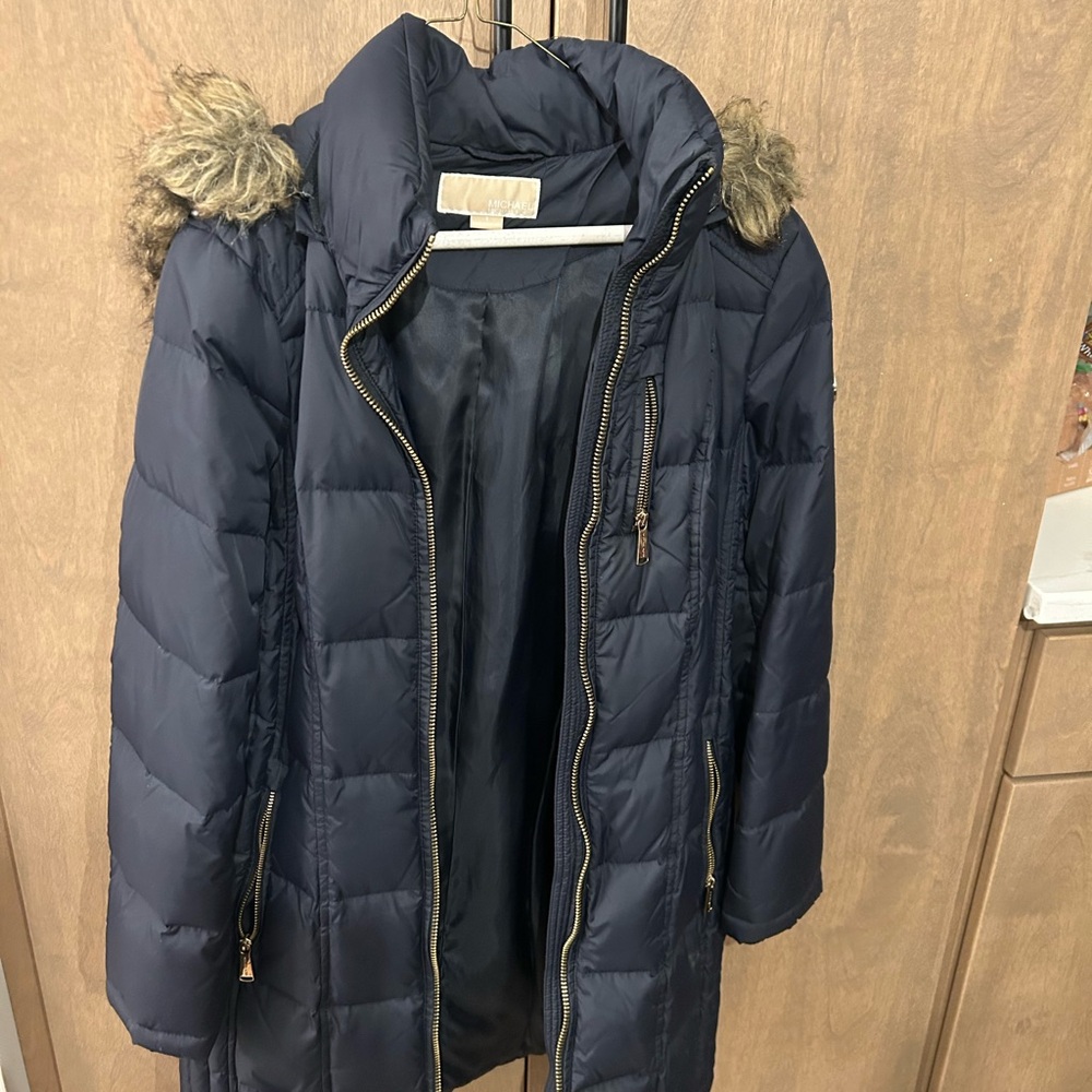 Michael Kors Dark Blue Puffer Jacket with Faux Fur Trim
